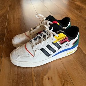 Adidas Original Top ten low (black white red green yellow) PLAYER EXCLUSIVE